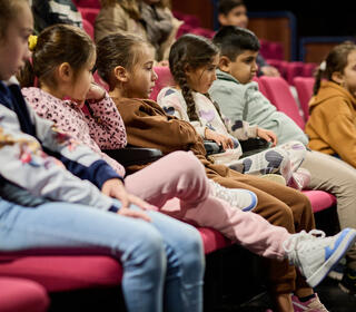 11-Un dia al TNC. Primària