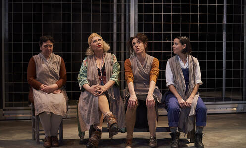 Foto 5 de MARIE LA ROJA