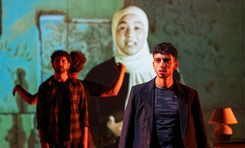 Foto 6 de l'espectacle Els contrabandistes de llibres de Darayya