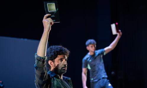 Foto 8 de l'espectacle Els contrabandistes de llibres de Darayya