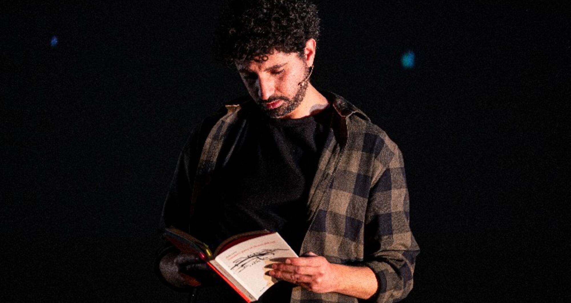 Foto 4 de l'espectacle Els contrabandistes de llibres de Dayya