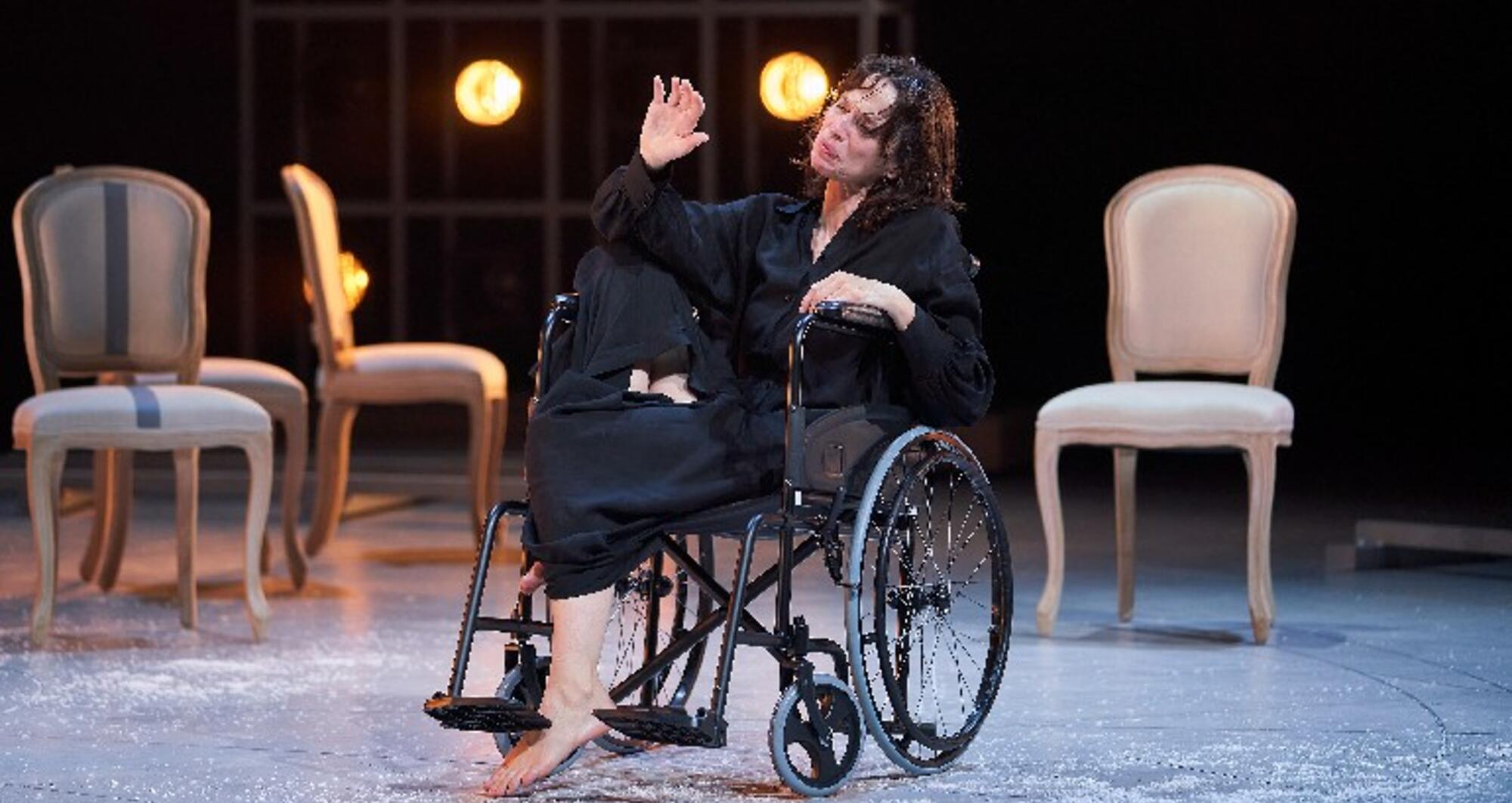 Foto 16 de l'espectacle Anna Karènina © David Ruano / TNC