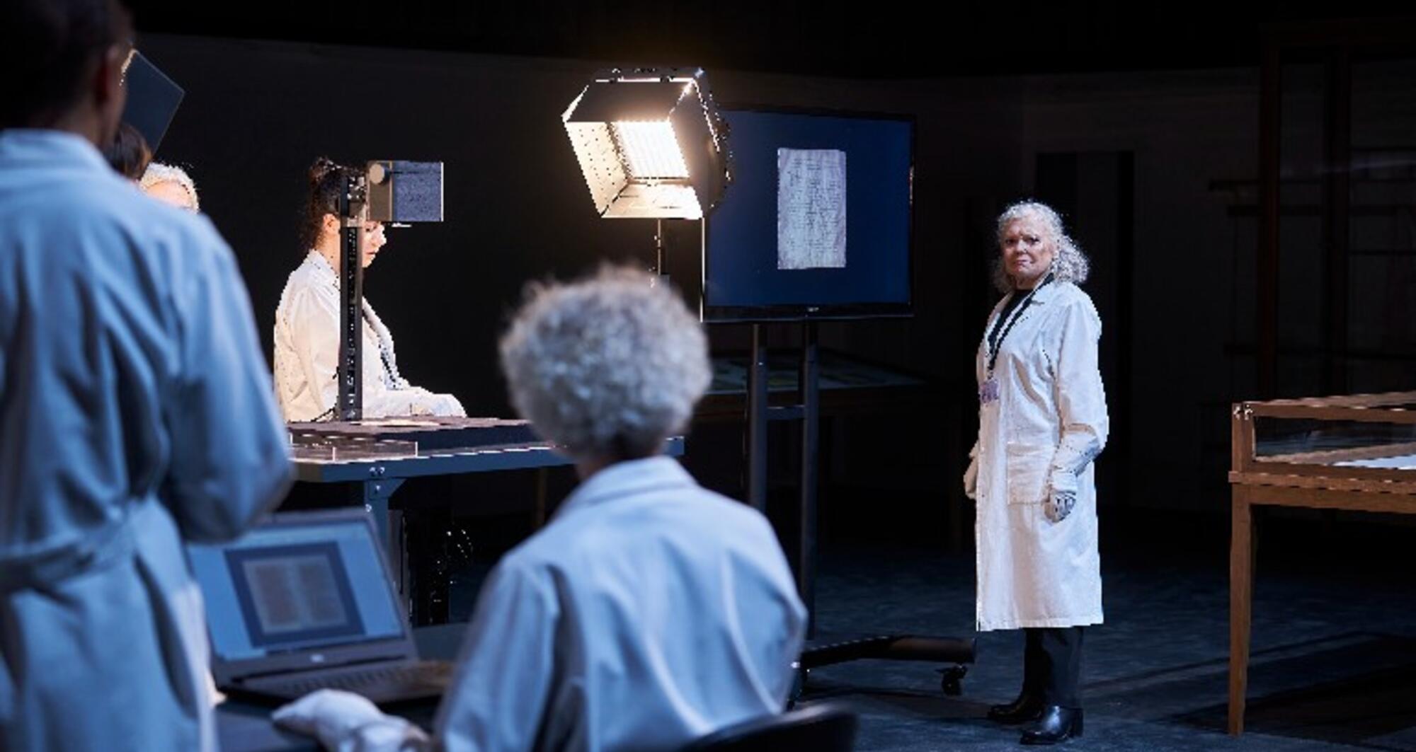 Foto 2 de l'espectacle Vosaltres, les bruixes © David Ruano / TNC