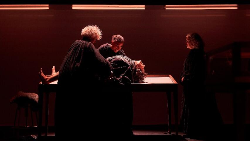 Foto 9 de l'espectacle Vosaltres, les bruixes © David Ruano / TNC