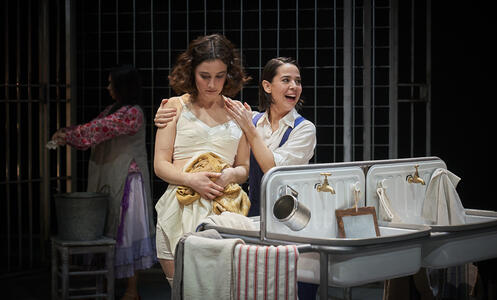 Foto 3 Marie la Roja