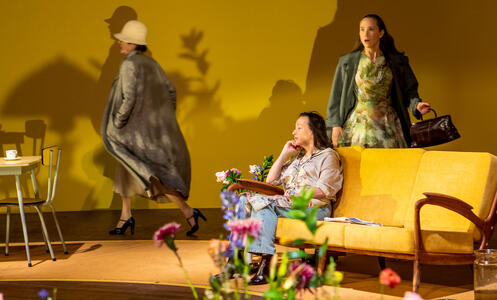 Foto 2 de The hours © Dim Balsem