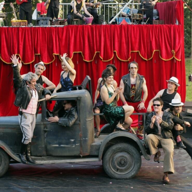 La troupe, circ a tot ritme