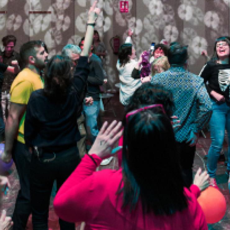 Balls literaris + Festa d'inauguració